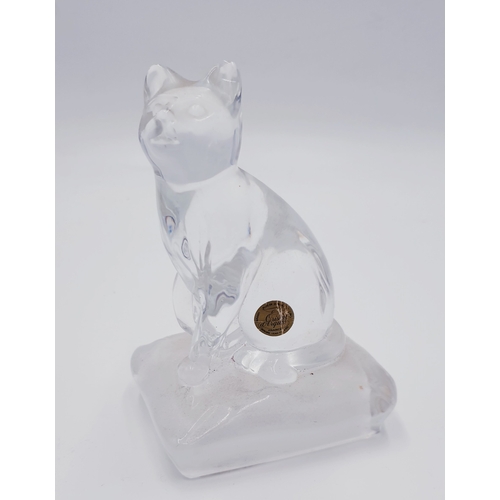 549 - CRYSTAL DE ARQUE 13.5 cm MODEL OF A GLASS CAT (Original Label Attached)