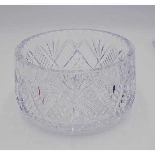 744 - CUT GLASS 19 cm Dia CRYSTAL BOWL