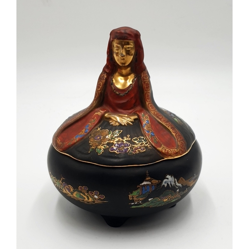 775 - ORIENTAL FOOTED TRINKET BOX