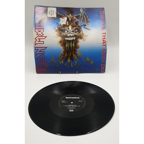 69 - IRON MAIDEN VINYL ALBUM Plus 12 inch (4)
(One Album and Three 12 inch.)
(Powerslave Lp+ inner. The E... 