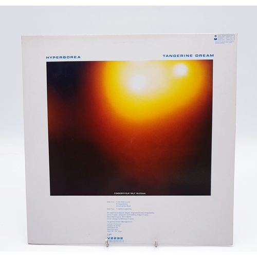 72 - TANGERINE DREAM VINYL ALBUMS (3)
(Hyperborea Lp. Ricochet Lp. Live Encore 2lp in a gatefold sleeve. ... 