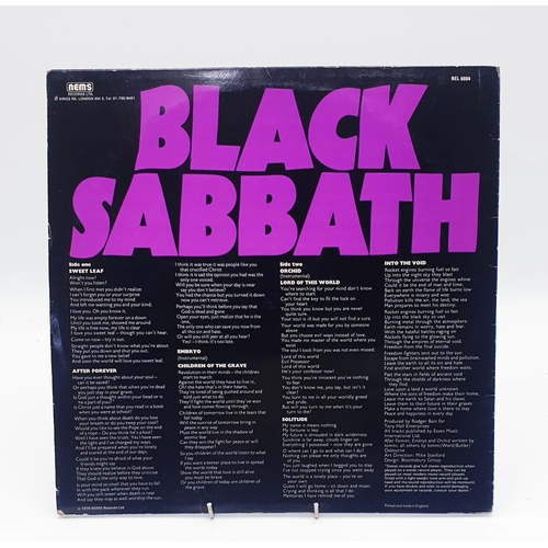 236 - Black Sabbath Vinyl LPs (4)
Black Sabbath Self-Titled NEMS issue in a gatefold sleeve. Paranoid UK V... 