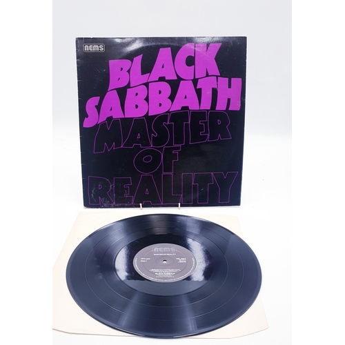 236 - Black Sabbath Vinyl LPs (4)
Black Sabbath Self-Titled NEMS issue in a gatefold sleeve. Paranoid UK V... 