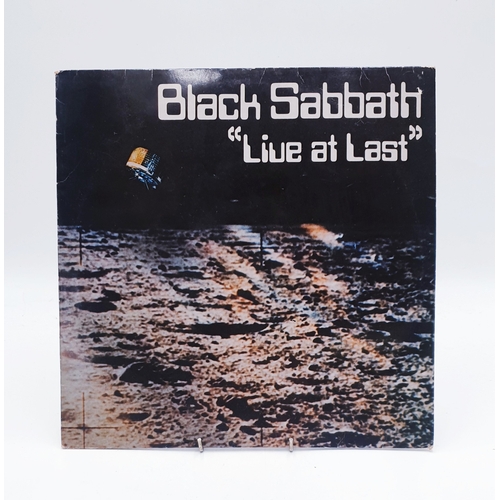 237 - Black Sabbath Vinyl Albums (4)
Paranoid NEMS Gatefold issue. Live At Last UK NEMS issue. Greatest Hi... 