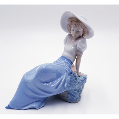 290 - LLADRO (Nao) Large 15cm x 16cm FIGURINE OF A GIRL LEANING AGAINST ROCK WATCHING A SMALL BIRD 'LISTEN... 