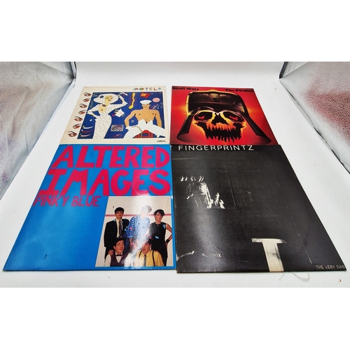 766 - NEW WAVE + PUNK VINYL ALBUMS (4)
Motels Careful + inner. The Pirates Skull Wars gatefold sleeve. Fin... 