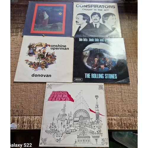 747 - VARIOUS ROCK VINYL ALBUMS (5)
The Rolling Stones Big Hits gatefold Lp. Pink Floyd Relics. Beaver & K... 