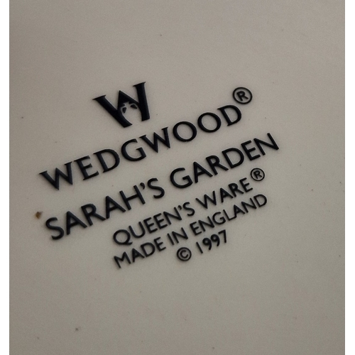 29 - WEDGWOOD QUEENS WARE Extra Large 30cm Dia BOWL IN THE SARAH'S GARDEN DESIGN