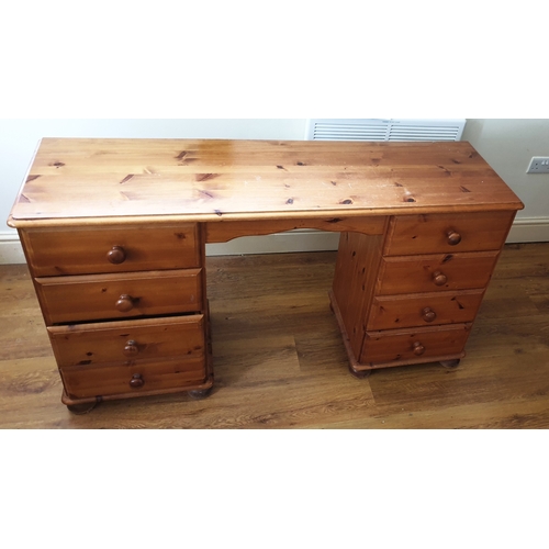 126 - PINE EIGHT DRAWER KNEE HOLE DRESSING TABLE (Please Note This Lot WILL NOT BE PACKED OR SHIPPED....CO... 