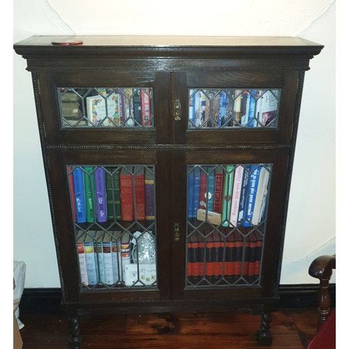 137 - OAK 131.5cm x 100cm x 31cm BOOKCASE (Books Not Included) (Please Note This Lot WILL NOT BE PACKED OR... 