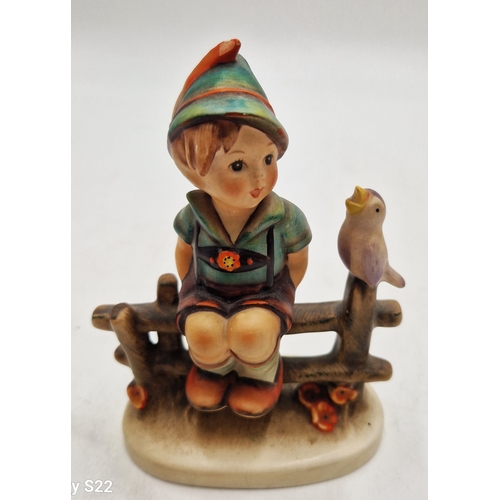 392 - GOEBEL/HUMMEL PORCELAIN CHARACTER FIGURINE OF A BOY SITTING ON A FENCE