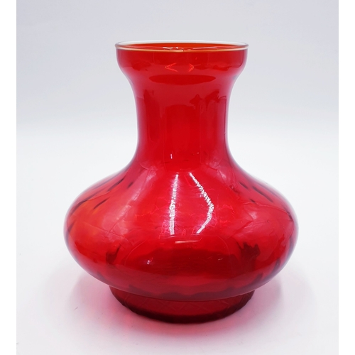 483 - RED GLASS Large 20cm VASE