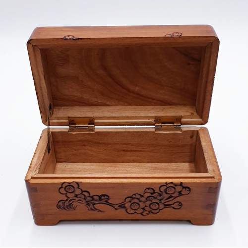 490 - CAMPHER WOOD 20cm x 10cm x 10cm JEWELLERY BOX c1950s