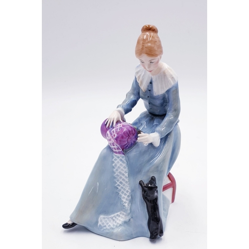 497 - ROYAL DOULTON 17.8cm FIGURINE 