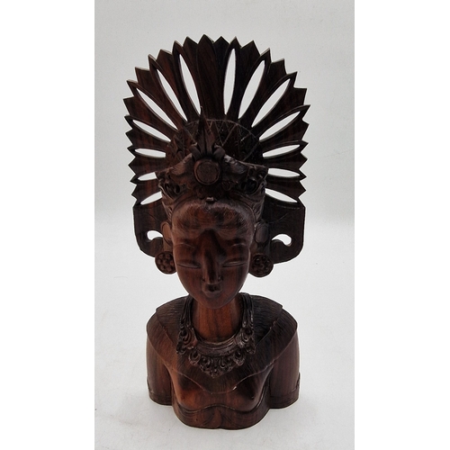 753 - WOODEN CARVED Extra Large 30cm BALINESE FEMALE SCULPTURE (Old)