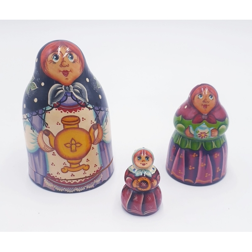 797 - RUSSIAN NEST OF DOLLS