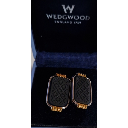 811 - WEDGWOOD BLACK JASPER WARE CUFFLINKS  (Boxed)