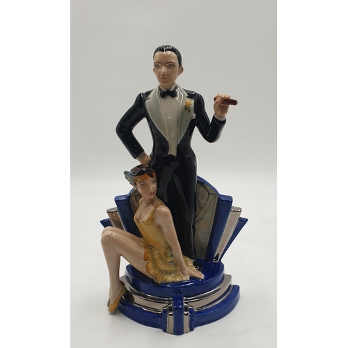 6 - PEGGY DAVIES STUDIO'S 27.5cm CHARACTER FIGURINE 