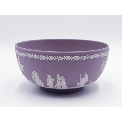 53 - WEDGWOOD Large 20cm Dia LILAC JASPER WARE BOWL