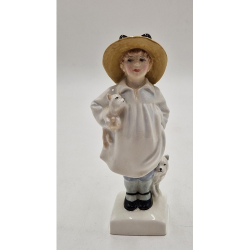 194 - ROYAL DOULTON 15.2cm FIGURINE 