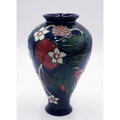 660 - COUNTRY CRAFT 20.5cm TUBELINED VASE By Designer Annie Rowe