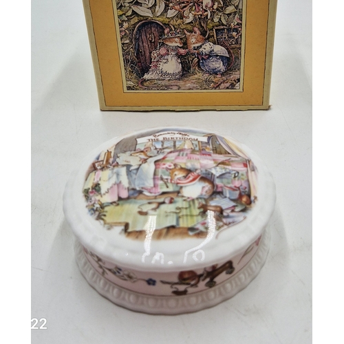 154 - ROYAL DOULTON CHINA 8cm Dia TRINKET BOX 