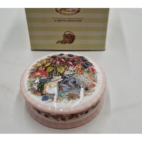 157 - ROYAL DOULTON CHINA 8cm Dia TRINKET BOX 