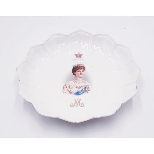 52 - ROYAL DOULTON Large 24cm Dia 