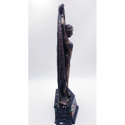 86 - COLD CAST BRONZE Extra Large 44cm ART DECO FIGURINE MOUNTED ON A 24cm x 8cm MARBLE BASE Signed .
(Pl... 