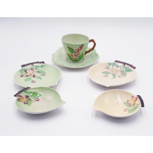 130 - CARLTON WARE ITEMS (6)