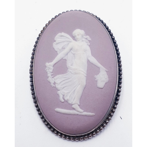 796 - WEDGWOOD PINK JASPER WARE BROOCH IN THE DANCING HOURS DESIGN