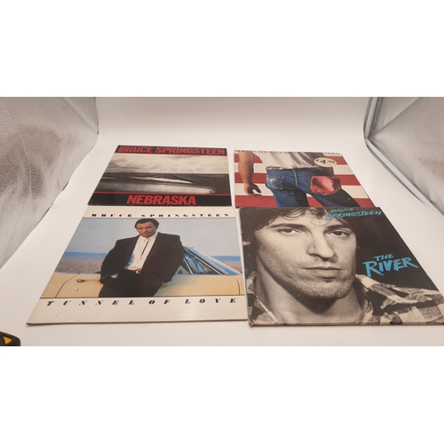 194 - BRUCE SPRINGSTEEN VINYL LPS (4)
NEBRASKA + INNER. /BORN IN THE USA + INNER + INSERTS./ TUNNEL OF LOV... 