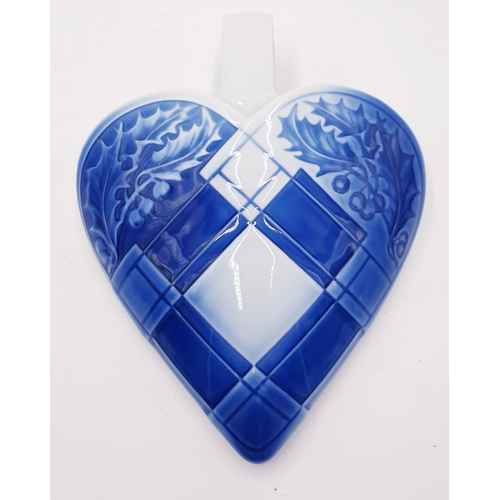 480 - BING & GRONDAHI (Denmark) HEART SHAPED 16cm X 20cm WALL POCKET
(Bing & Grondahl is a Danish pottery ... 