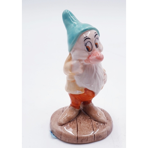 582 - ROYAL DOULTON 8.9cm FIGURE 