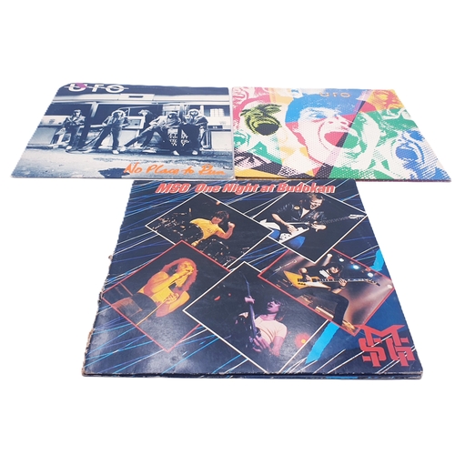 682 - ROCK VINYL LPS (3)
UFO NO PLACE TO RUN USA ISSUE. UFO STRANGERS IN THE NIGHT GATEFOLD SLEEVE 2LP. MI... 