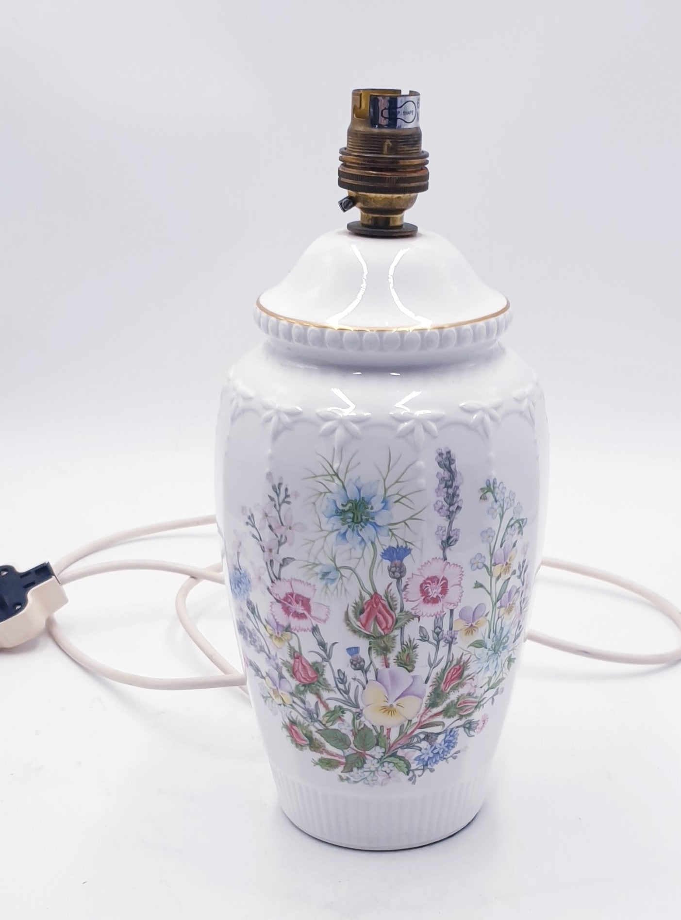 AYNSLEY CHINA Large 25cm TABLE LAMP BASE IN THE WILD TUDOR DESIGN