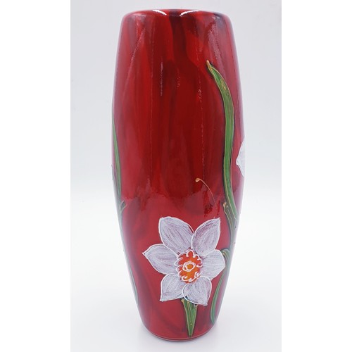 335 - ANITA HARRIS ART POTTERY Large 26cm SKITTLE VASE IN THE WHITE DAFFODIL DESIGN Signed In Gold By Anit... 