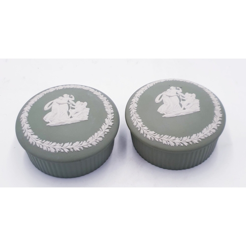 680 - WEDGWOOD GREEN JASPER LIDDED 8.5cm Dia  TRINKET BOXES (2)