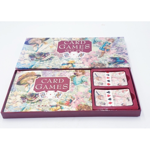 689 - VICTORIAN STYLE CARD GAME SET (Boxed)