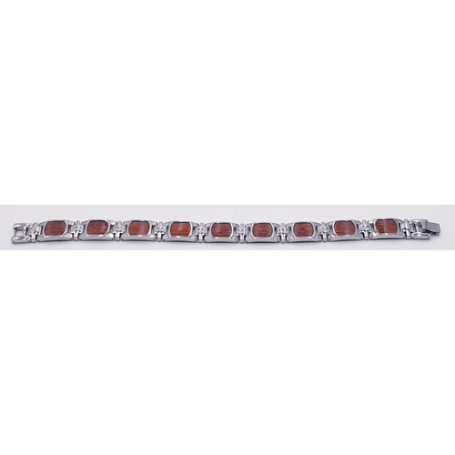 694 - STAINLESS STEEL 22 cm BRACELET (Boxed)