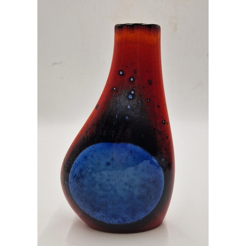 762A - POOLE POTTERY Large 27cm VASE IN THE FLARE DESIGN