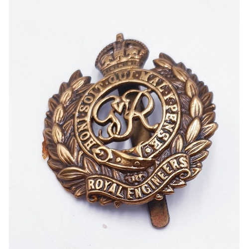 728 - ROYAL ENGINEERS CAP BADGE