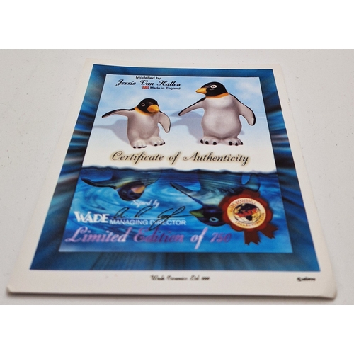 7 - WADE 9cm & 6cm MODELS OF A PAIR OF PENGUINS  ( Limited Edition Of 750) (Certificate)