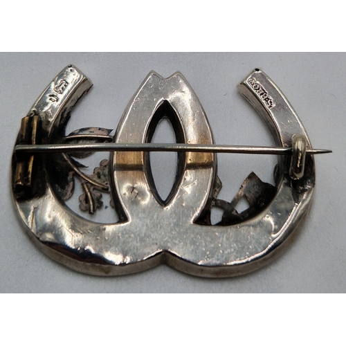 253 - SILVER DOUBLE 4cm HORSESHOE BROOCH (Hallmarked For London 1869)  (Total Weight 5.7 Grams)