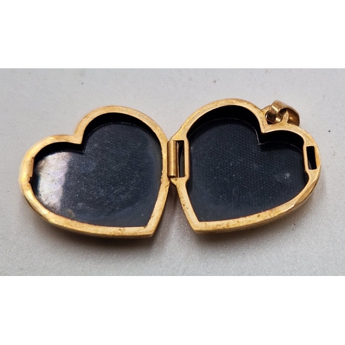 387 - GOLD (375) LOCKET FASHIONED AS A HEART (Total Weight 2.00 Grams)