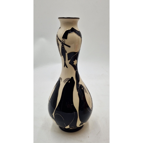 610 - MOORCROFT Large 27.5cm x 12.cm x 12cm VASE (Shape No 70/11) 