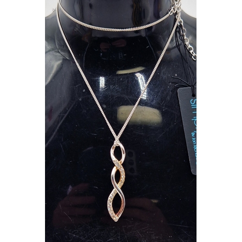 778 - SILVER (925) DROP PENDANT ON A SILVER (925) 41cm NECK CHAIN (Boxed)