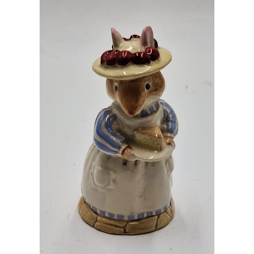 300 - ROYAL DOULTON CHARACTER FIGURINE 