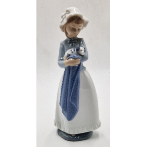 715 - LLADRO (Nao) PORCELAIN Large 25cm CHARACTER FIGURINE OF A YOUNG GIRL HOLDING A PUPPY DOG