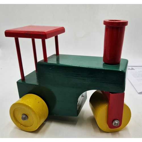 280 - WOODEN Large 26cm x 27cm MODEL OF A STEAM ROLLER